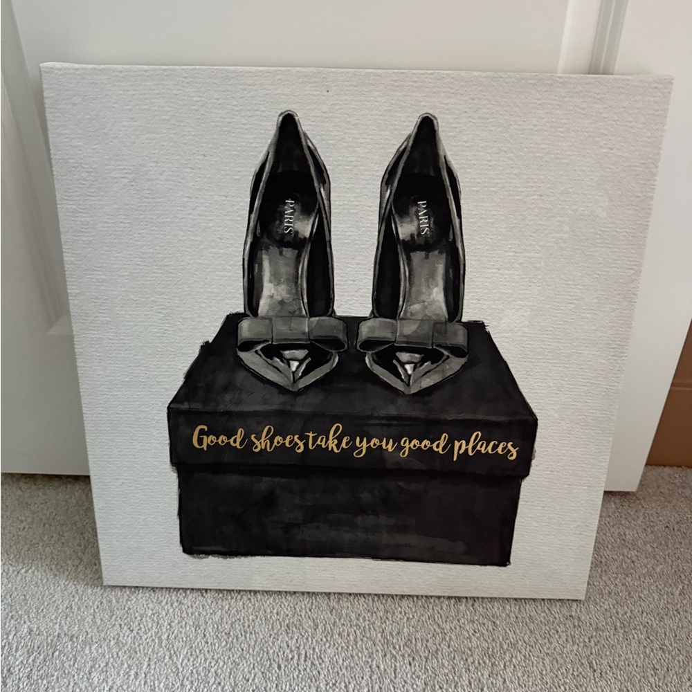 Elegant Black Heels with Bow Detail
